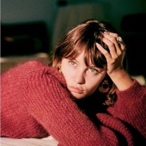 Sezane Lucy Pull Rose Hiver XS gently used